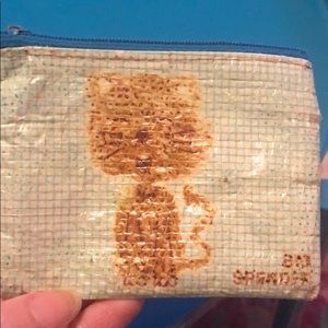 Cat change purse with turquoise zipper